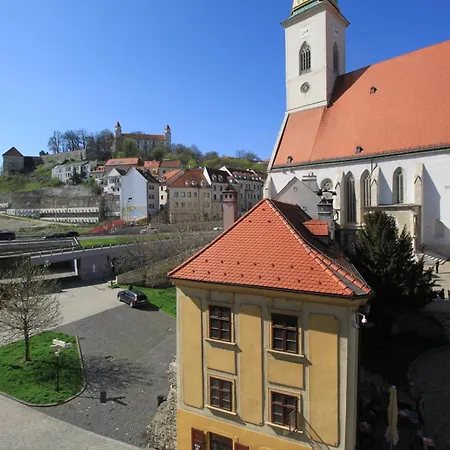 Old Centre Antik - Panska Lägenhet