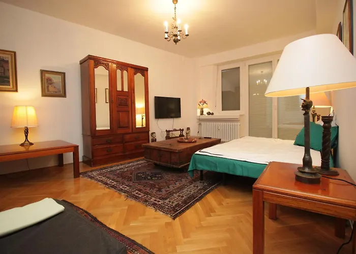 Old Centre Antik - Panska Apartman